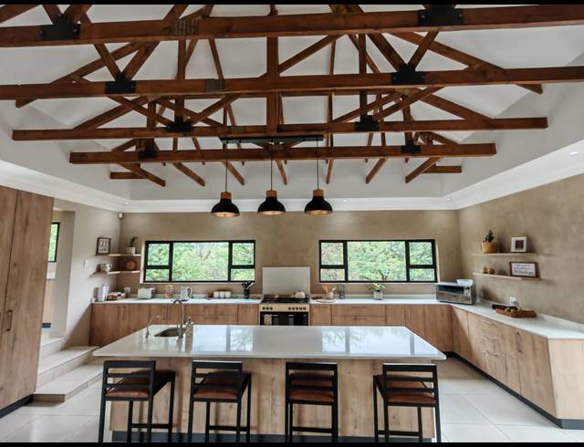 49,991M² FARM FOR SALE IN THREE RIVERS EAST